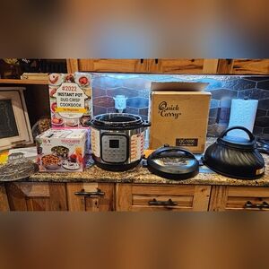 Instant Pot Duo Crisp + Air Fryer 11 in 1 with lots of extras